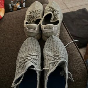 Yeezy boost shoes- 2 pair 8.5